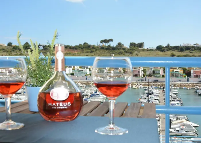 Stunning With Marina Views * Albufeira