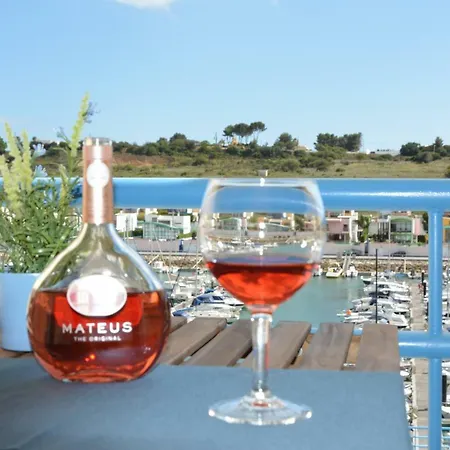 Stunning With Marina Views * Albufeira