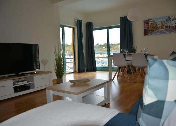 公寓 Stunning With Marina Views *