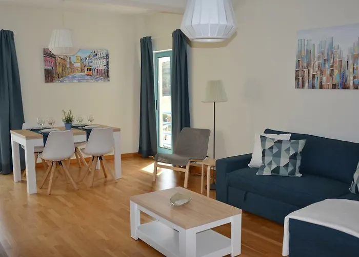 Stunning With Marina Views * 阿尔布费拉